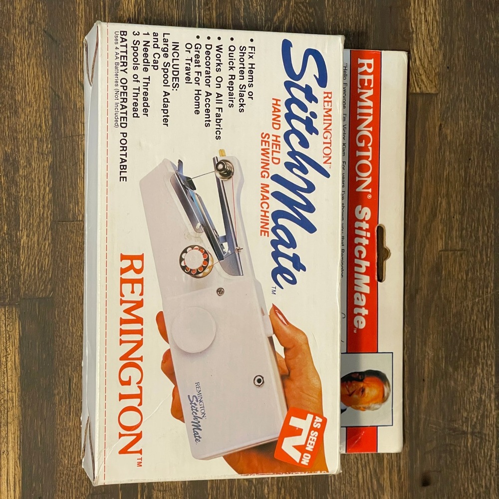 Remington StitchMate Hand Held Sewing Machine Portable Battery Operated White